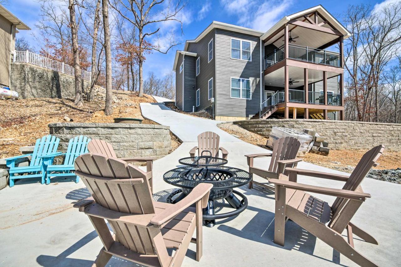 Lakefront Rocky Mount Home With Dock And Fire Pit Eksteriør bilde